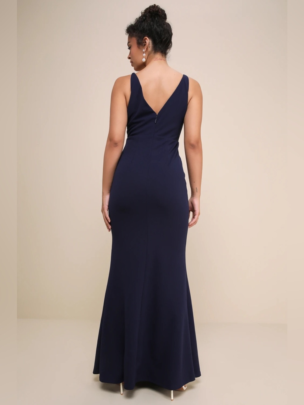 Lulus Melora Navy Blue Sleeveless Maxi Dress M NWT Elegant V-Neck Evening Gown - Picture 6 of 15
